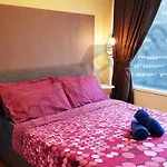 Klcc Service Suites By Home Sweet Home